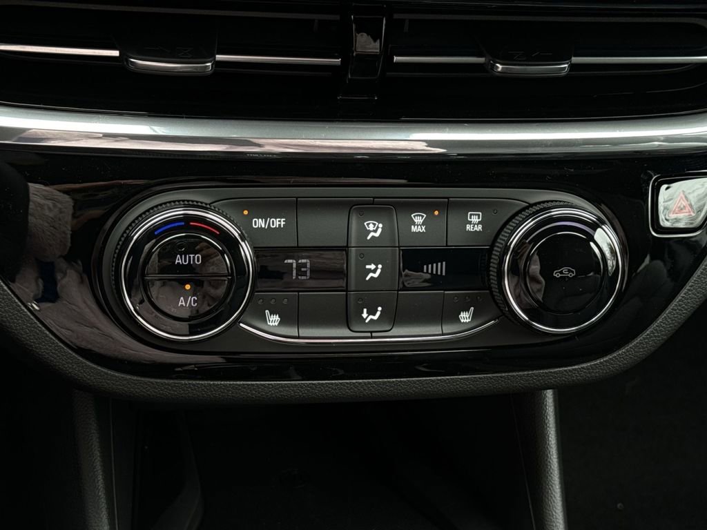 New 2026 Buick Envista Sport Touring w/ Convenience I Package FWD image 20
