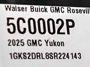 Used 2025 GMC Yukon Denali w/ Sun & Power Step Package AWD/4WD image 34