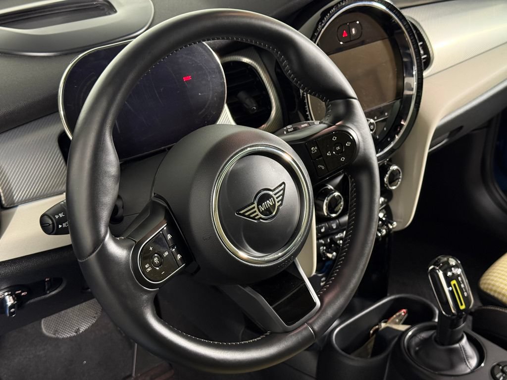 Certified 2024 MINI Cooper SE FWD image 12