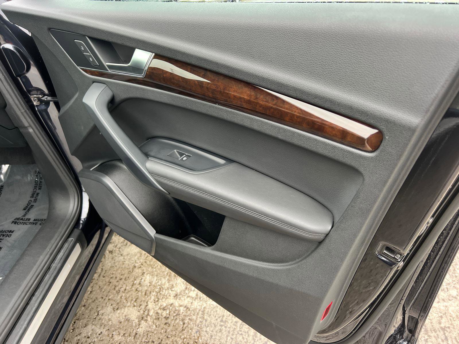 Used 2019 Audi Q5 2.0T Premium Plus w/ Premium Plus Package image 14