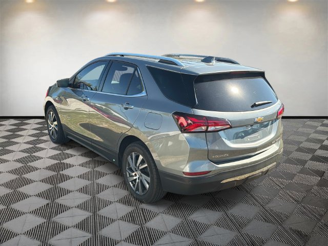 Used 2023 Chevrolet Equinox Premier AWD/4WD image 8