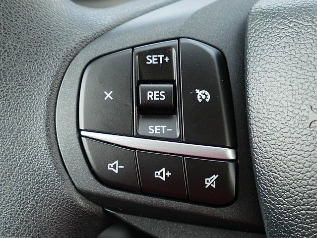 Used 2023 Ford Explorer AWD image 31