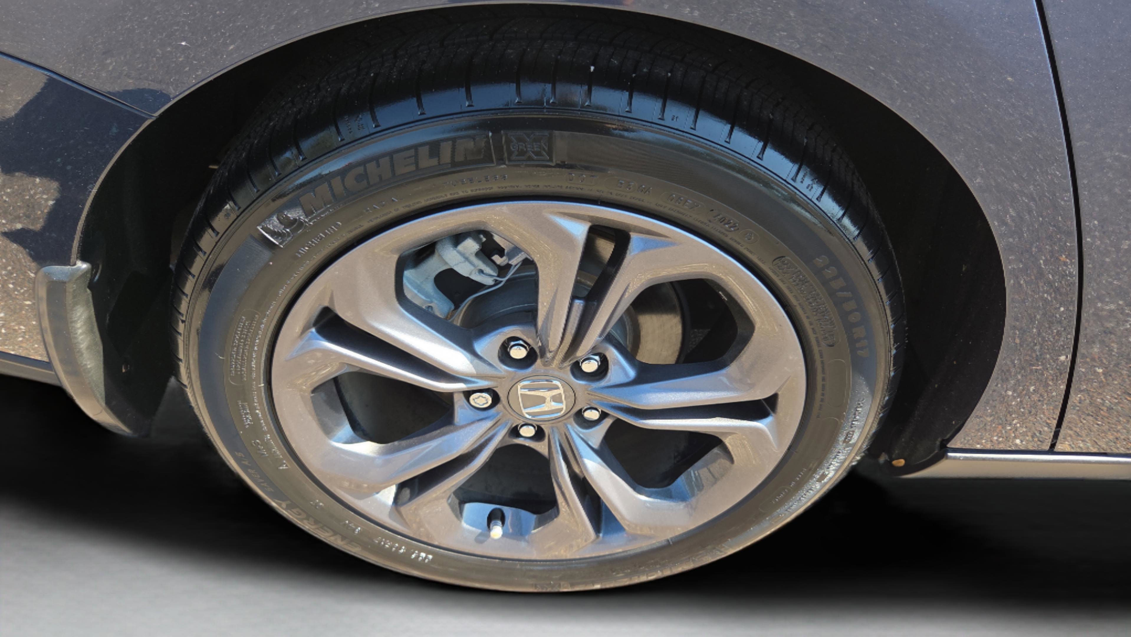 Used 2023 Honda Accord EX image 23