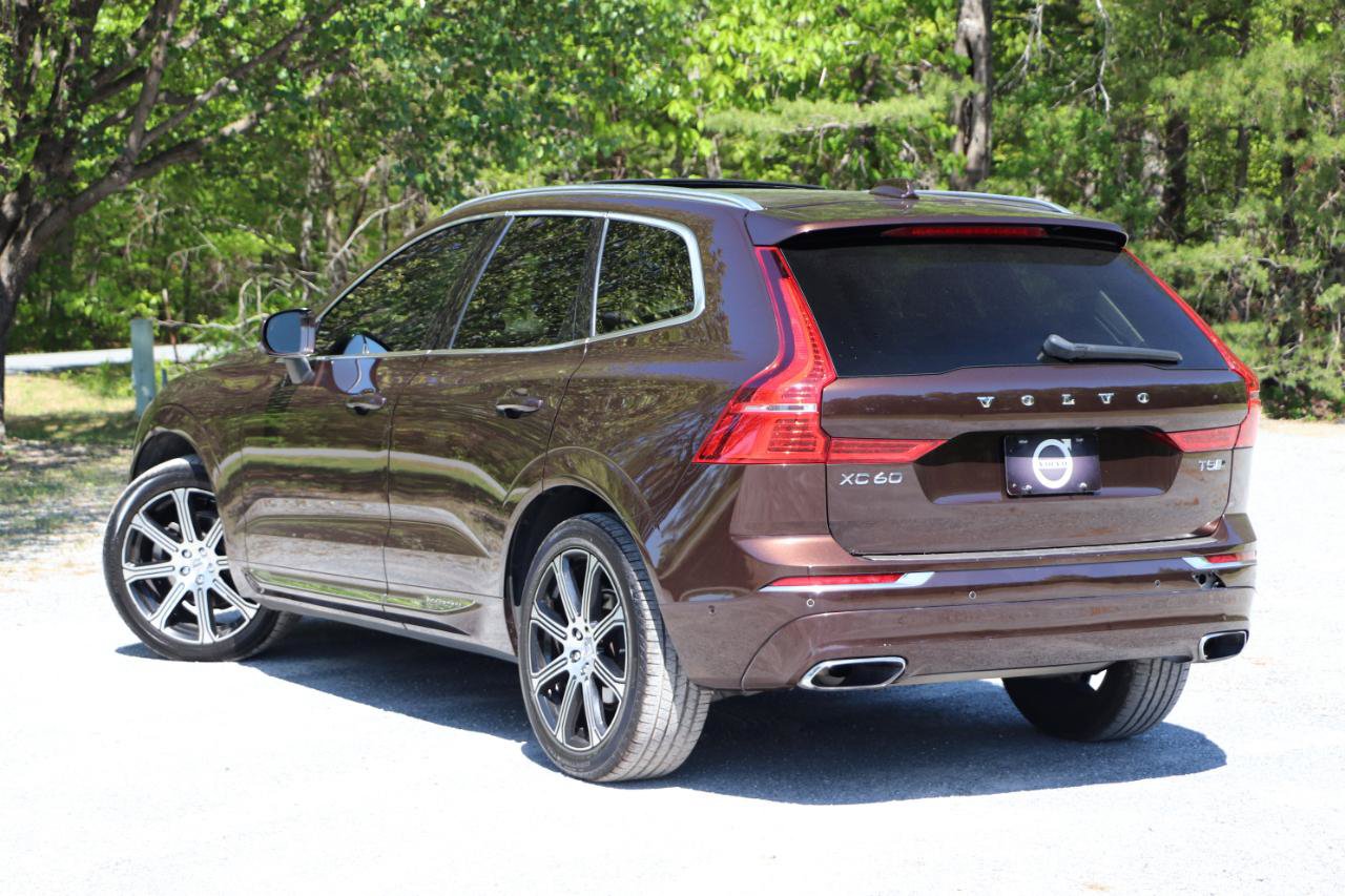 Used 2018 Volvo XC60 T5 Inscription w/ Convenience Package AWD/4WD image 40