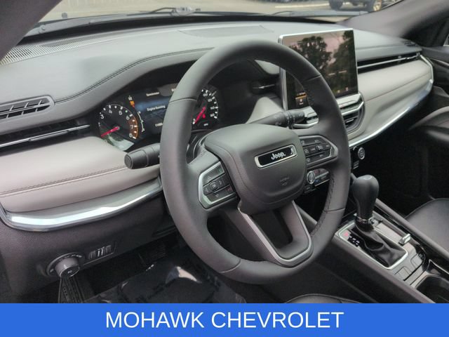 Used 2024 Jeep Compass Limited AWD/4WD image 10