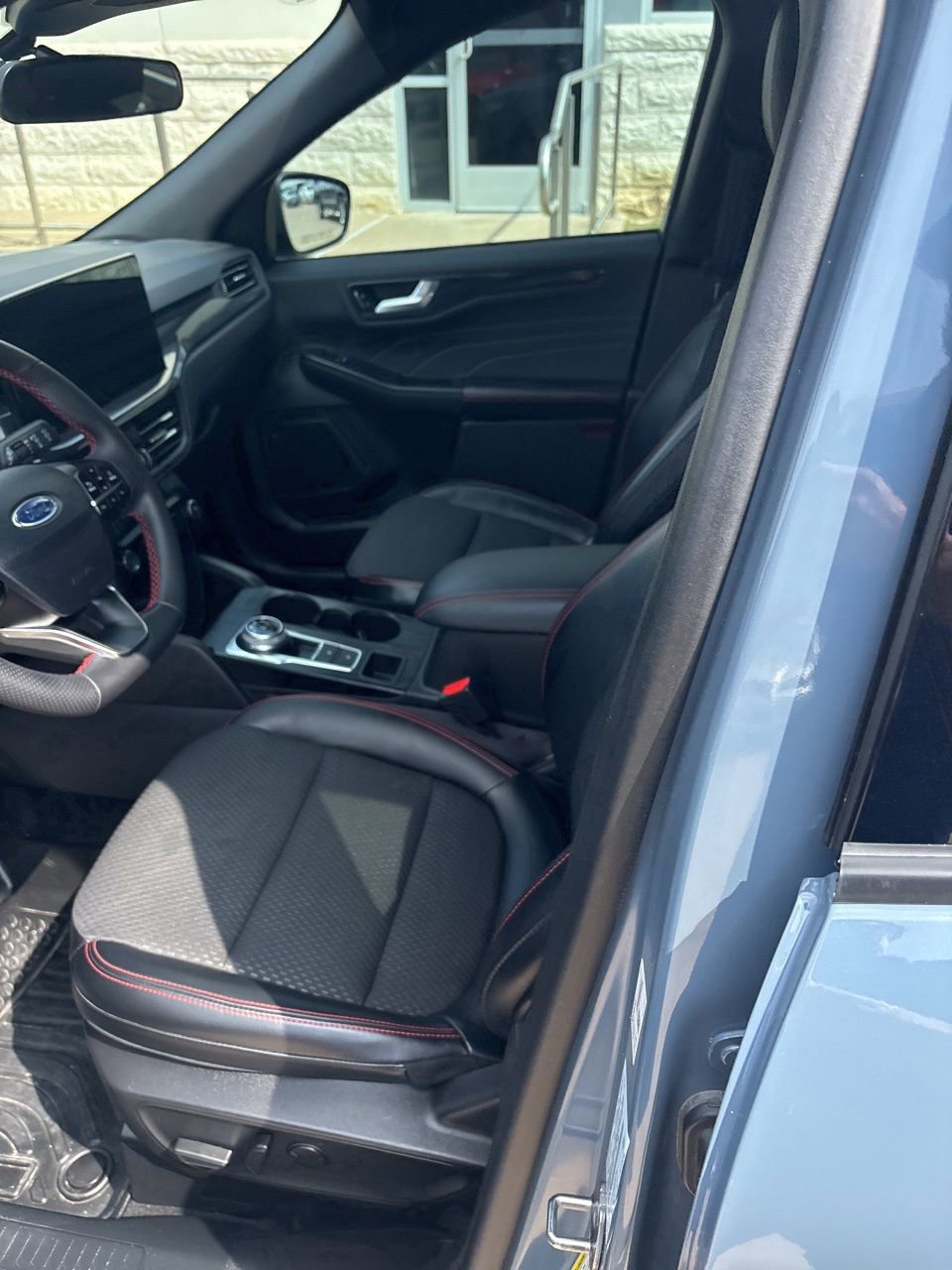 Used 2023 Ford Escape ST-Line w/ Tech Pack #1 FWD image 6