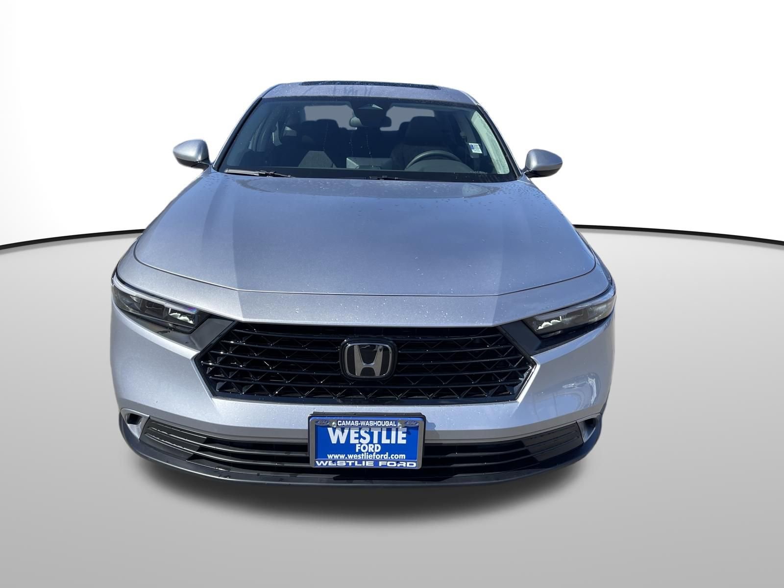 Used 2024 Honda Accord EX image 3