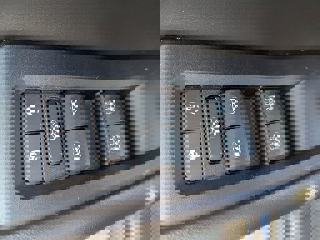 Used 2021 Jeep Grand Cherokee L Limited image 17