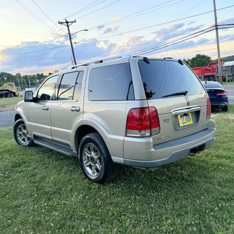 Used 2004 Lincoln Aviator Luxury AWD/4WD image 6