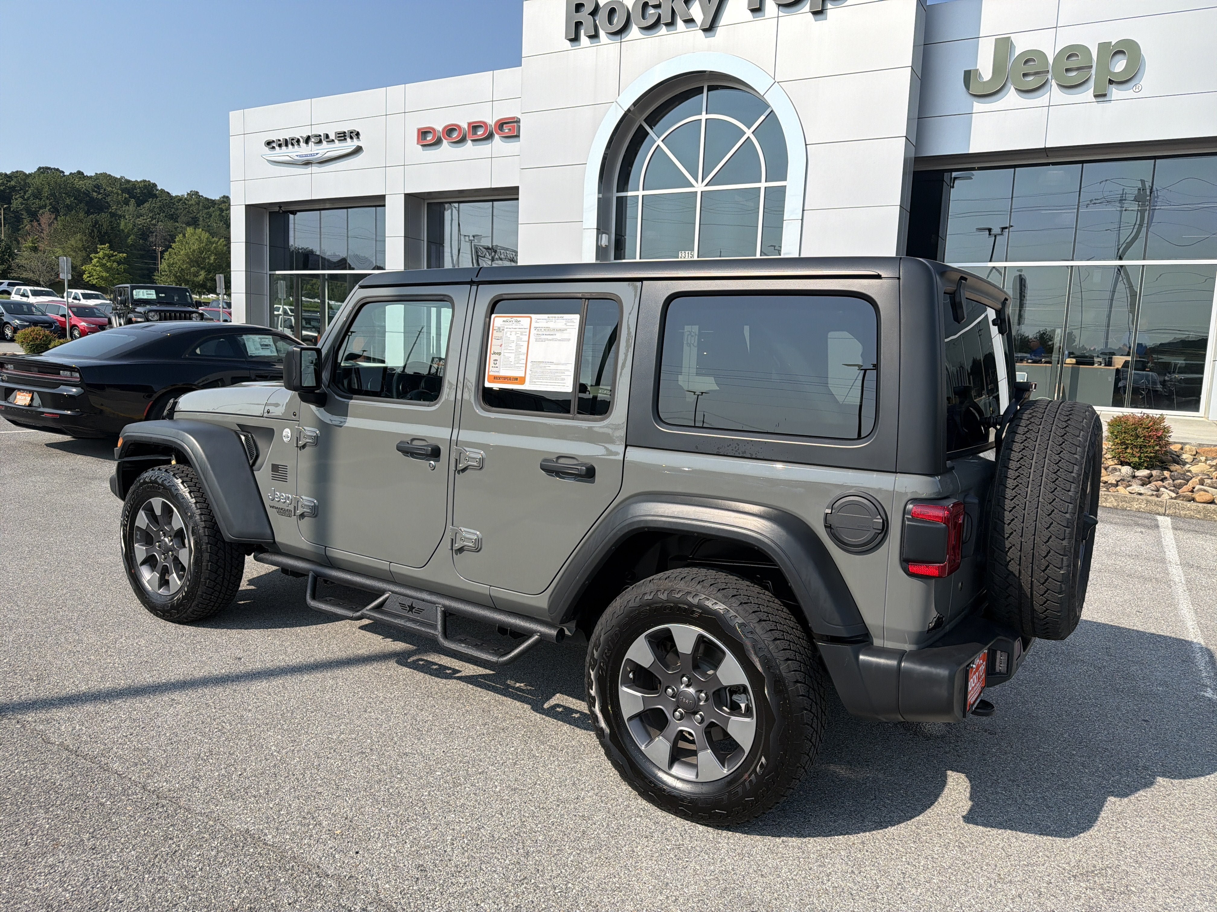 Used 2018 Jeep Wrangler Unlimited Sport S AWD/4WD image 13