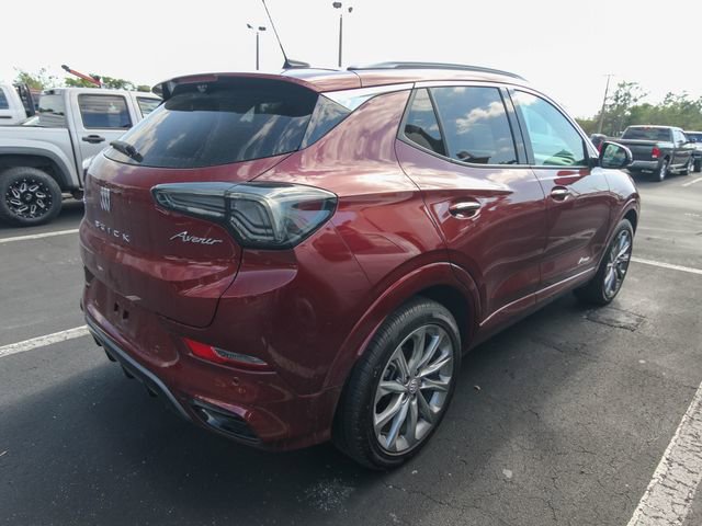 Used 2024 Buick Encore GX Avenir w/ Avenir Technology Package FWD image 4