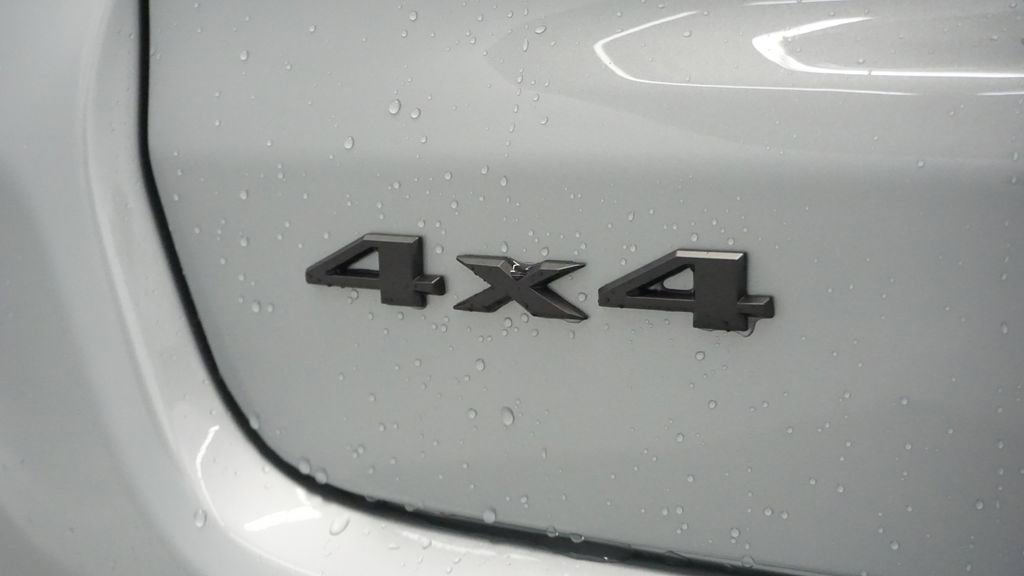 New 2026 Jeep Compass Latitude image 22