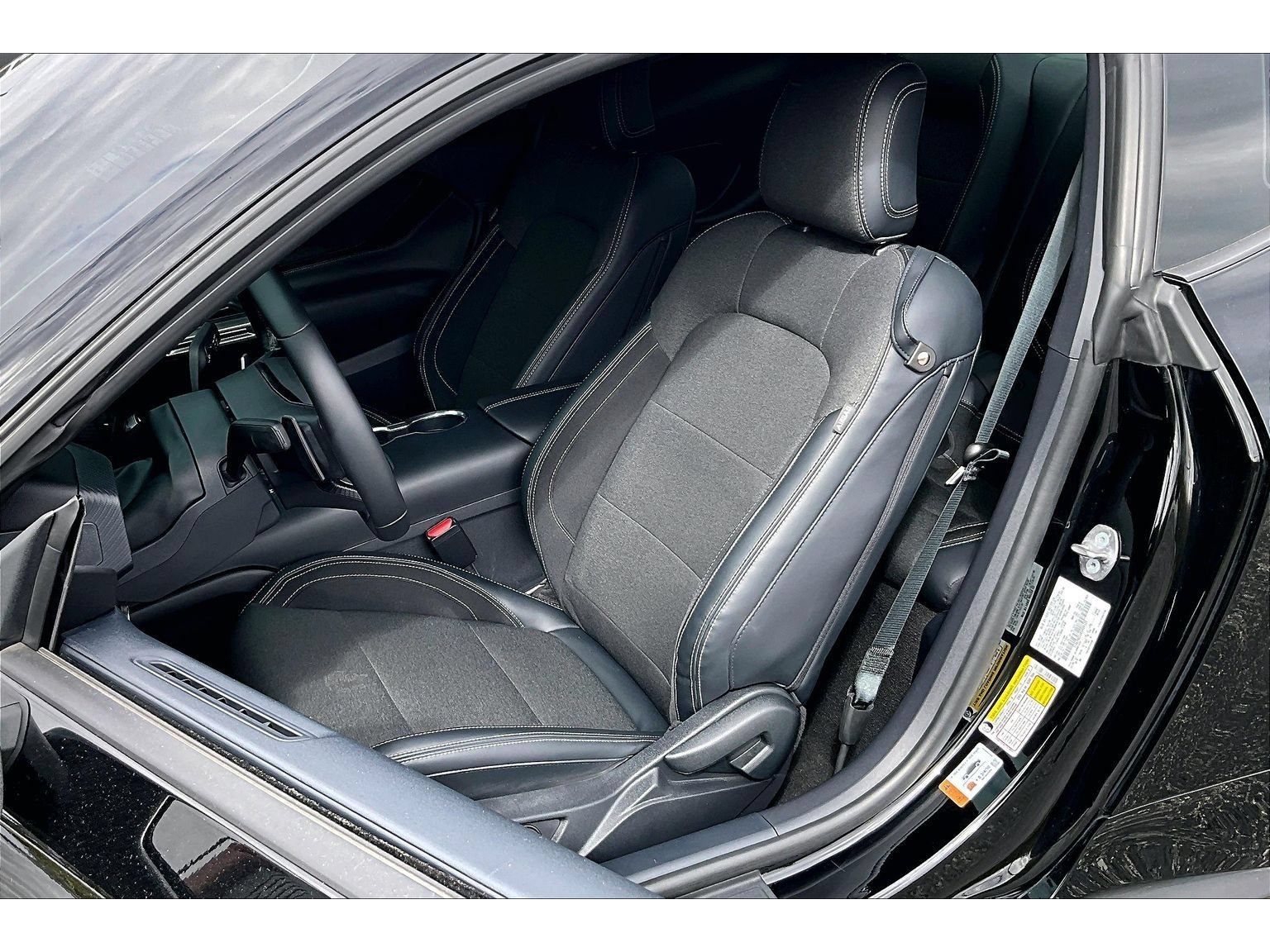 Used 2024 Ford Mustang GT RWD image 32