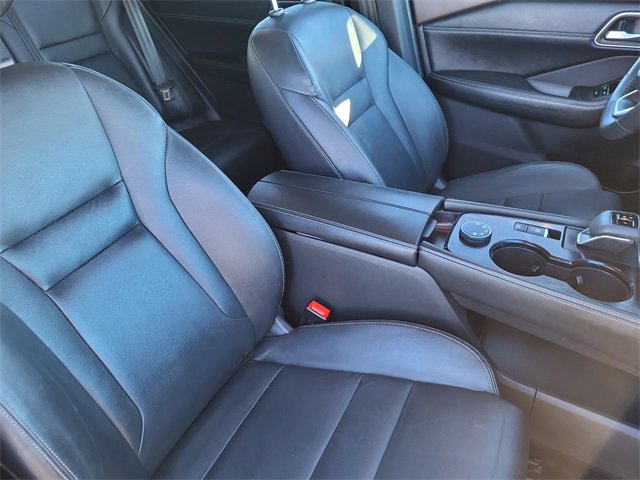 Used 2021 Nissan Rogue SL w/ Premium Package image 18