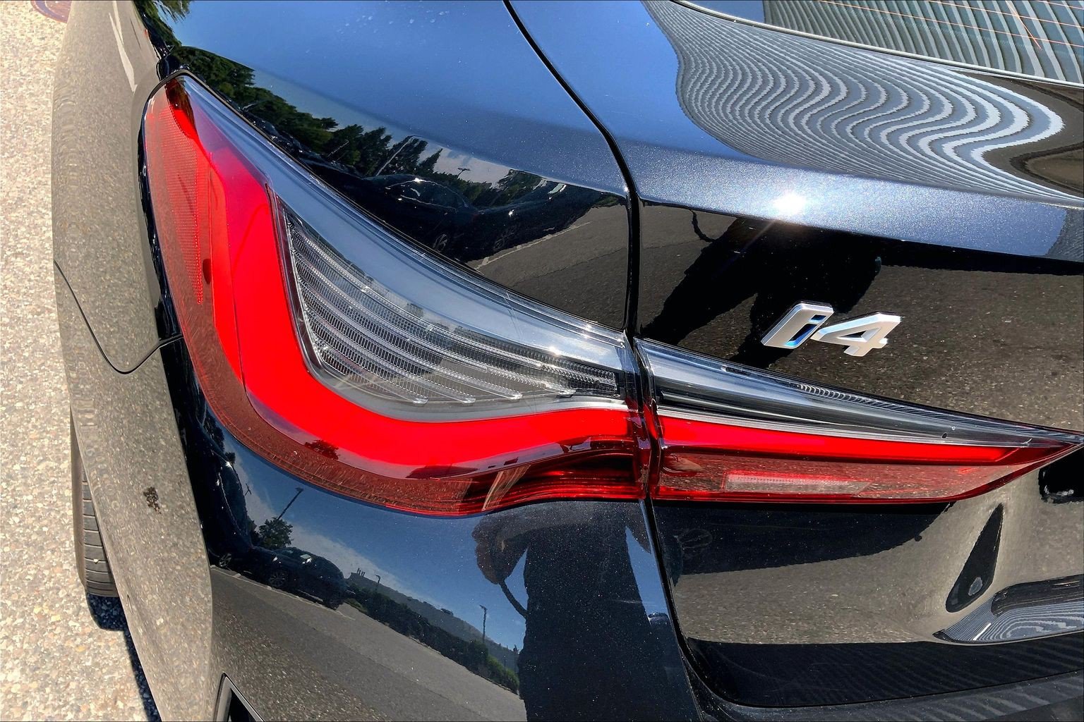 Used 2024 BMW i4 eDrive40 w/ Premium Package RWD image 28