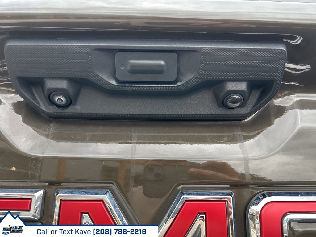 Used 2023 GMC Sierra 1500 Elevation w/ X31 Off-Road Package image 11