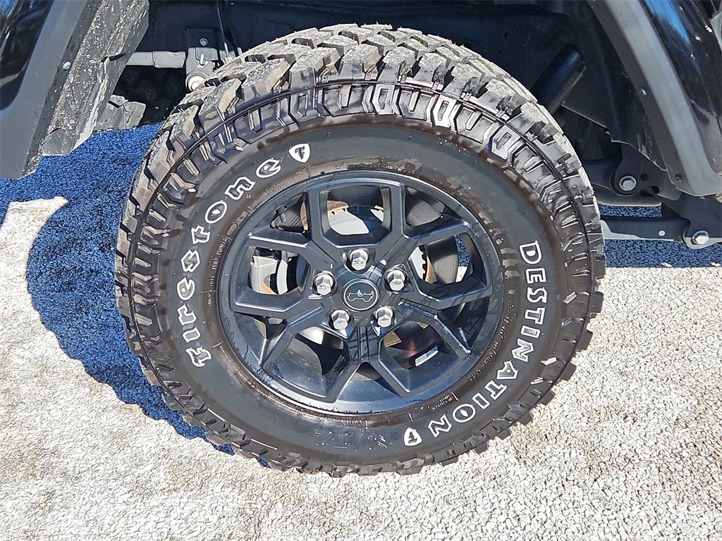 Used 2024 Jeep Gladiator Sport image 9