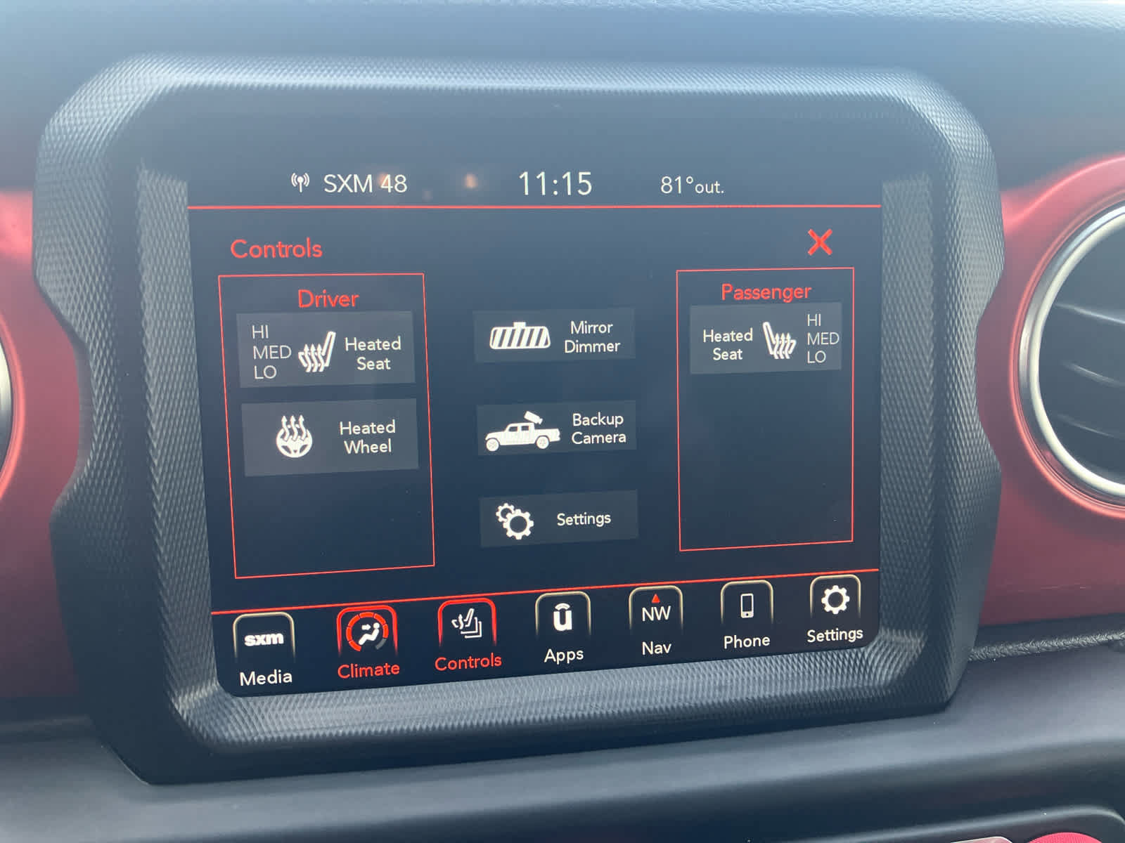 Used 2022 Jeep Gladiator Rubicon w/ Cold Weather Group AWD/4WD image 22