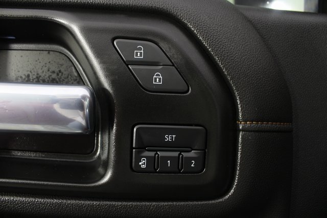 Used 2021 GMC Sierra 2500 AT4 w/ Gooseneck/5TH Wheel Package image 14