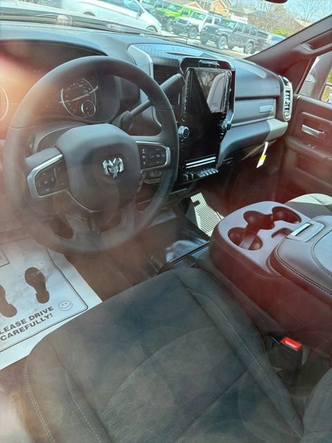 New 2026 RAM 2500 Big Horn AWD/4WD image 13