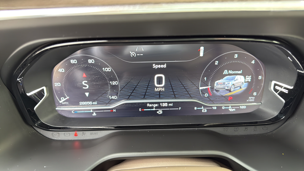 Used 2023 GMC Yukon Denali AWD/4WD image 37