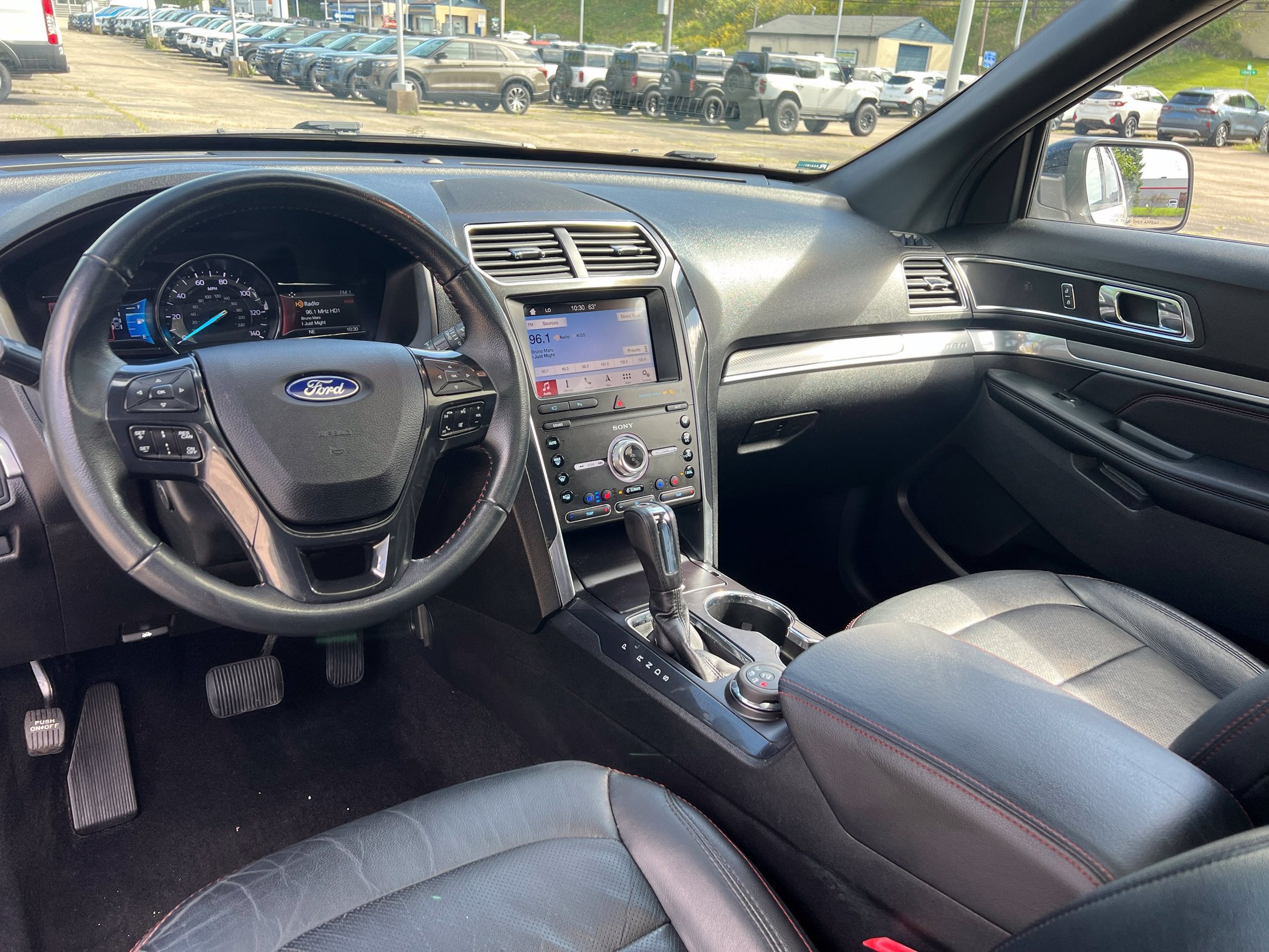 Used 2019 Ford Explorer Sport w/ Equipment Group 401A AWD/4WD image 21