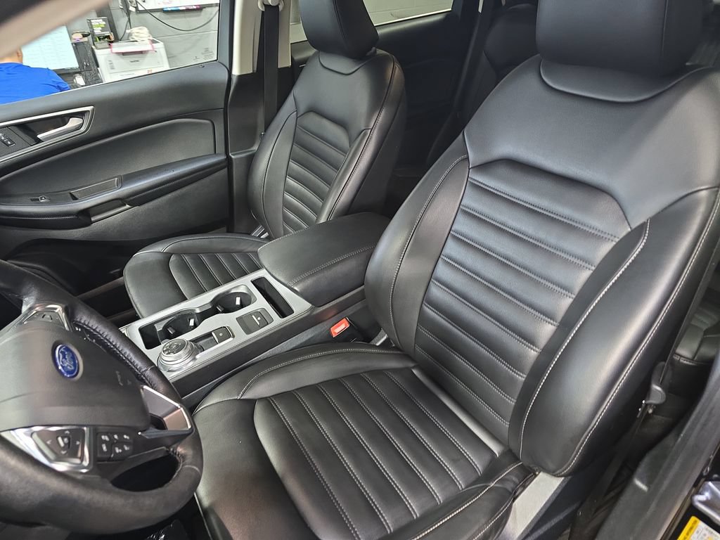 Used 2022 Ford Edge SEL w/ Convenience Package AWD/4WD image 17