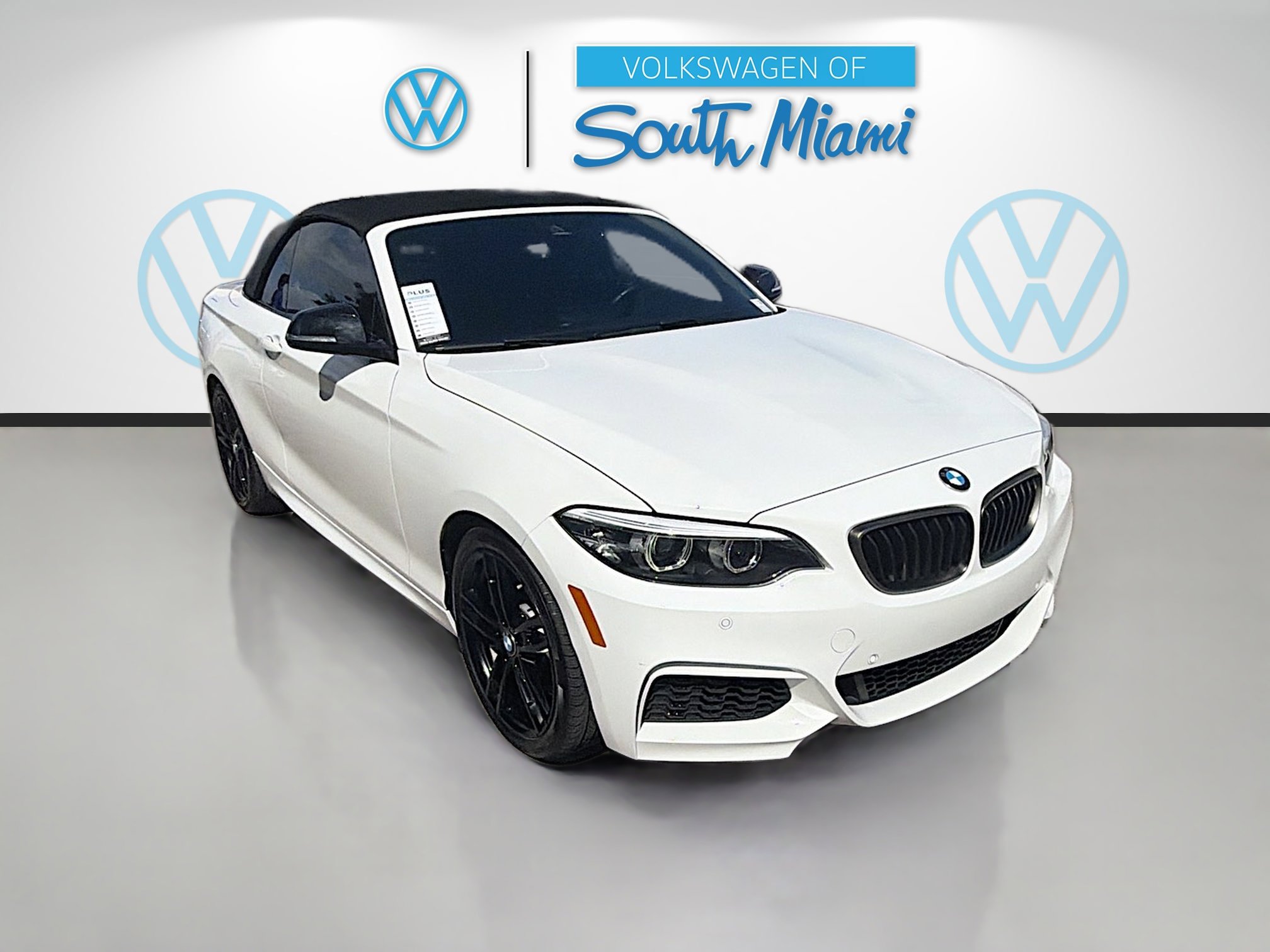 Used 2020 BMW M240i Convertible image 1