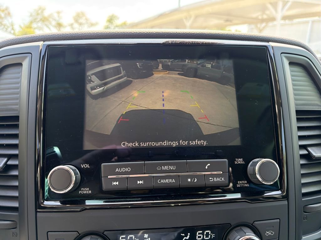 Used 2024 Nissan Titan SV w/ SV Convenience Package image 28