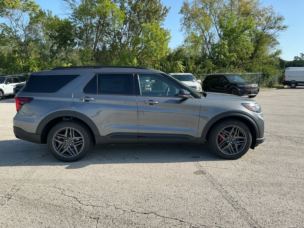 New 2027 Ford Explorer ST AWD/4WD image 6