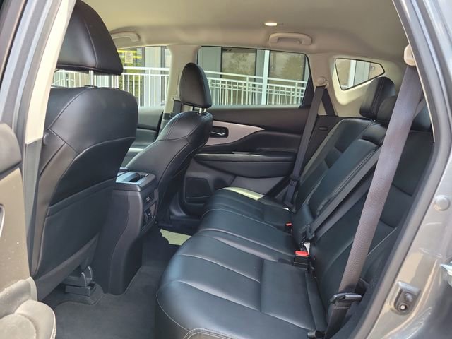 Used 2024 Nissan Murano SV FWD image 11