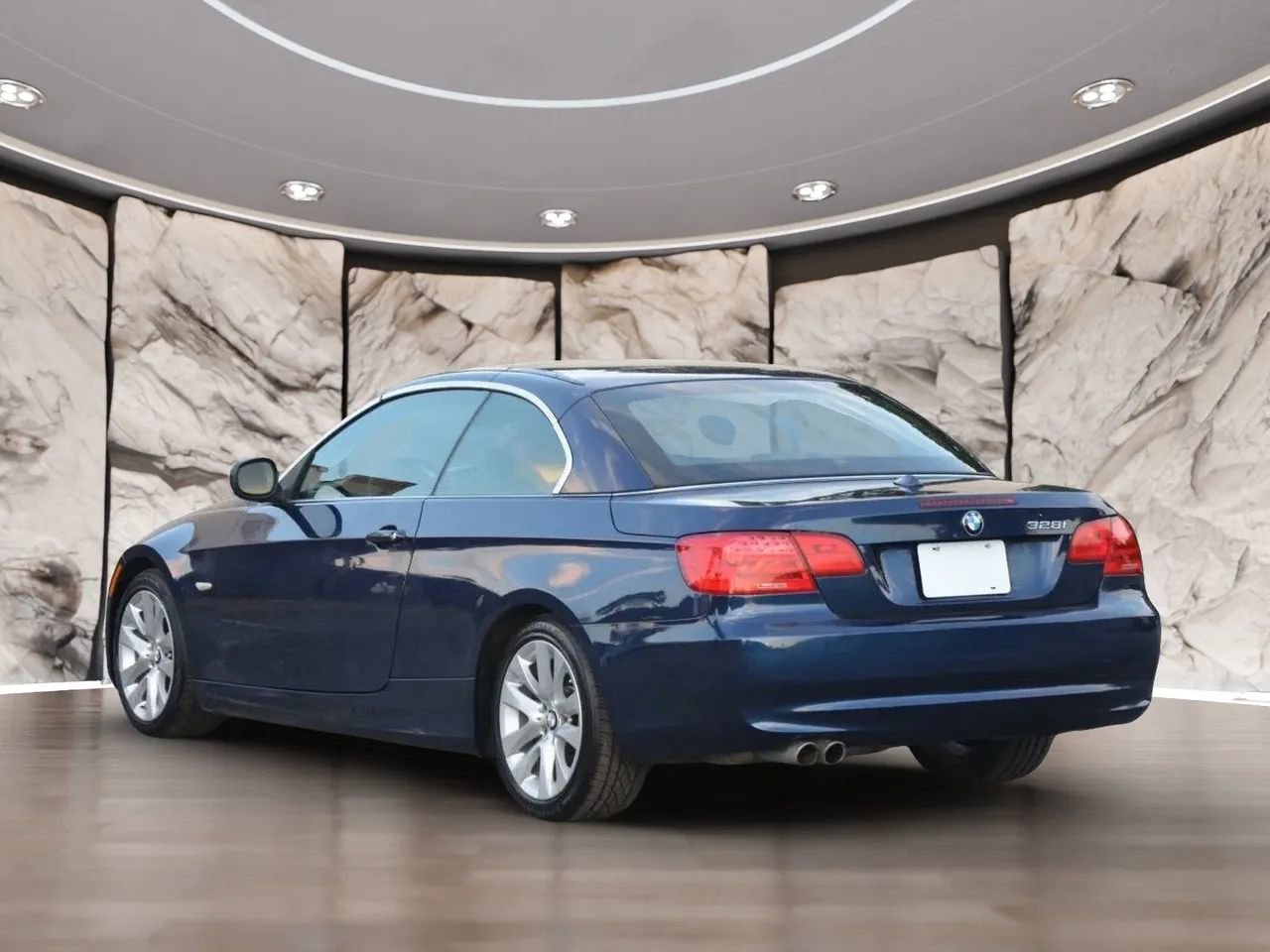 Used 2013 BMW 328i Sedan RWD image 13