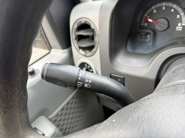 Used 2013 Ford E-350 and Econoline 350 XLT image 35