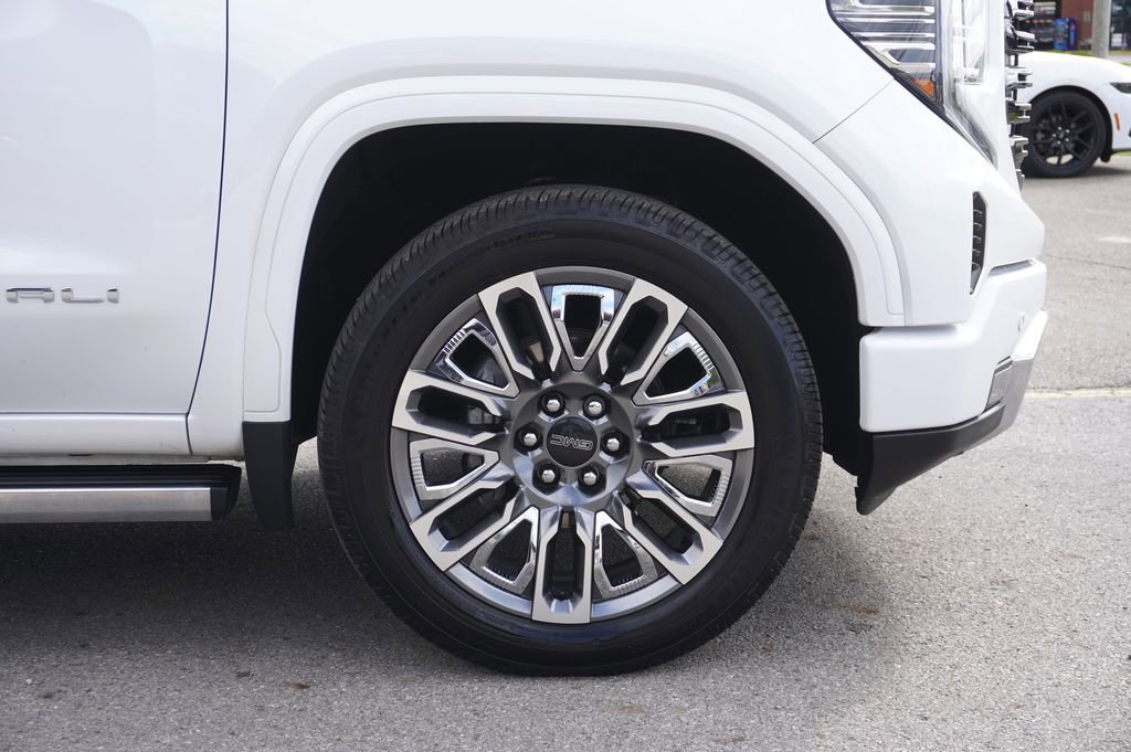 Used 2024 GMC Sierra 1500 Denali Ultimate AWD/4WD image 13