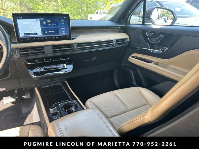 Used 2023 Lincoln Corsair Reserve w/ Equipment Group 201A image 15