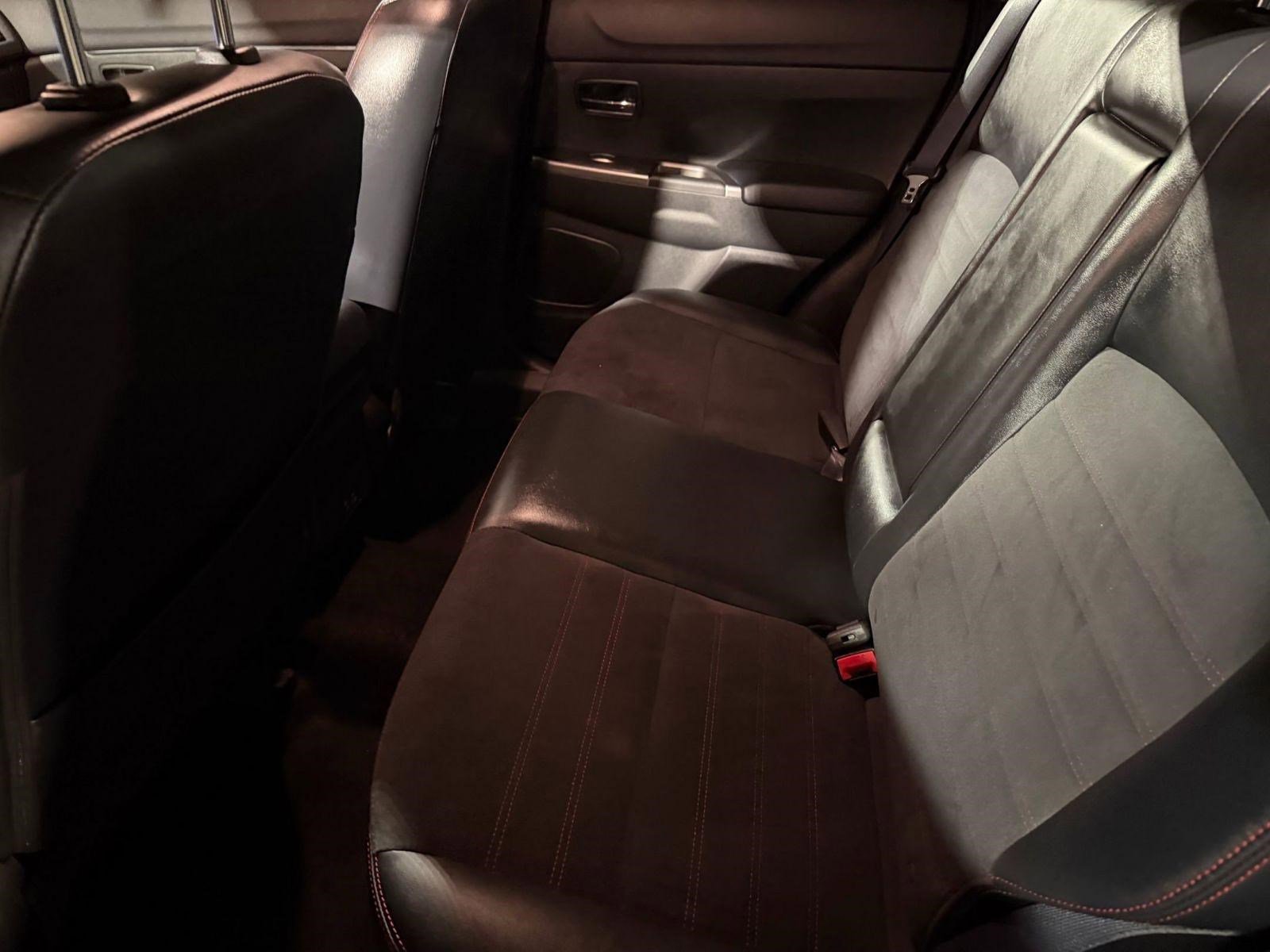 Used 2022 Mitsubishi Outlander Sport SE image 23