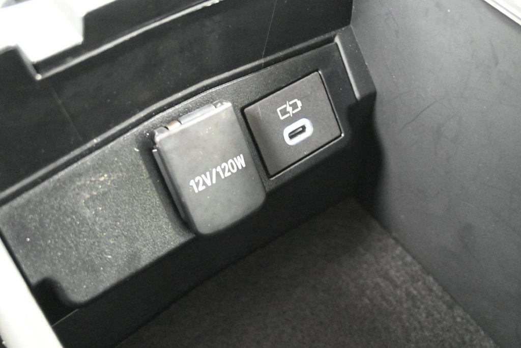 Used 2024 Toyota Corolla LE FWD image 13