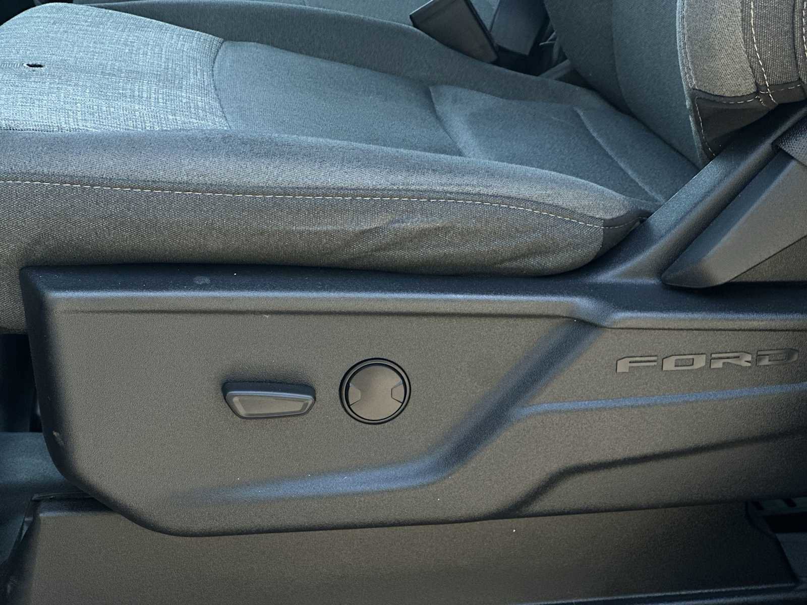 Used 2022 Ford F150 XLT w/ Equipment Group 301A Mid image 14