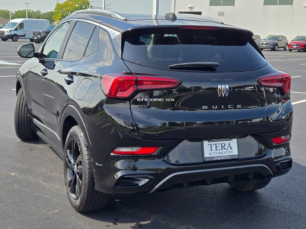 Used 2024 Buick Encore GX Sport Touring FWD image 13