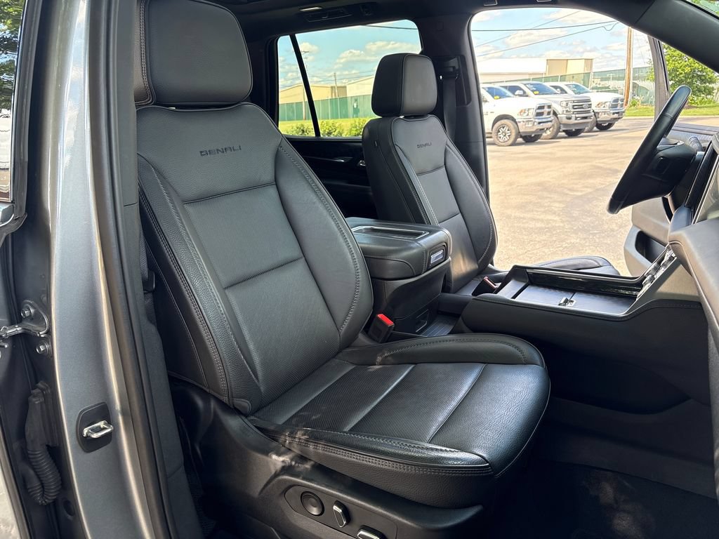 Used 2023 GMC Yukon Denali w/ Max Trailering Package AWD/4WD image 52