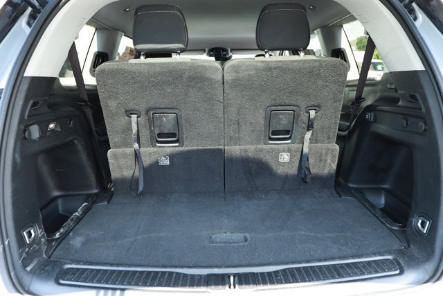 Used 2023 Jeep Grand Cherokee L Laredo RWD image 10