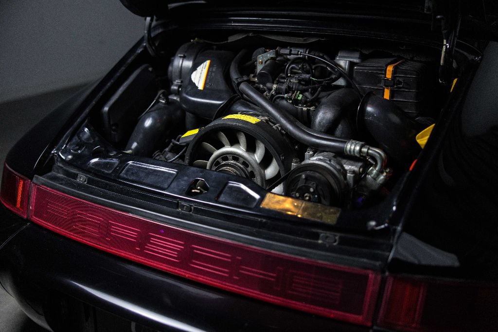 Used 1991 Porsche 911 Carrera RWD image 36