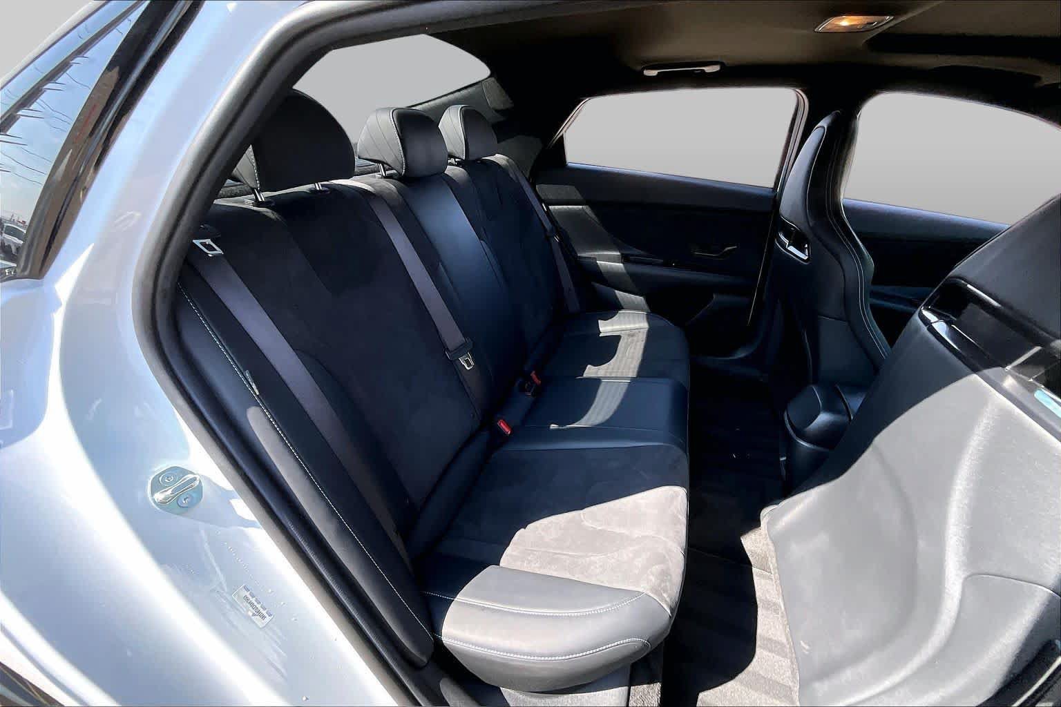 Used 2026 Hyundai Elantra N FWD image 18