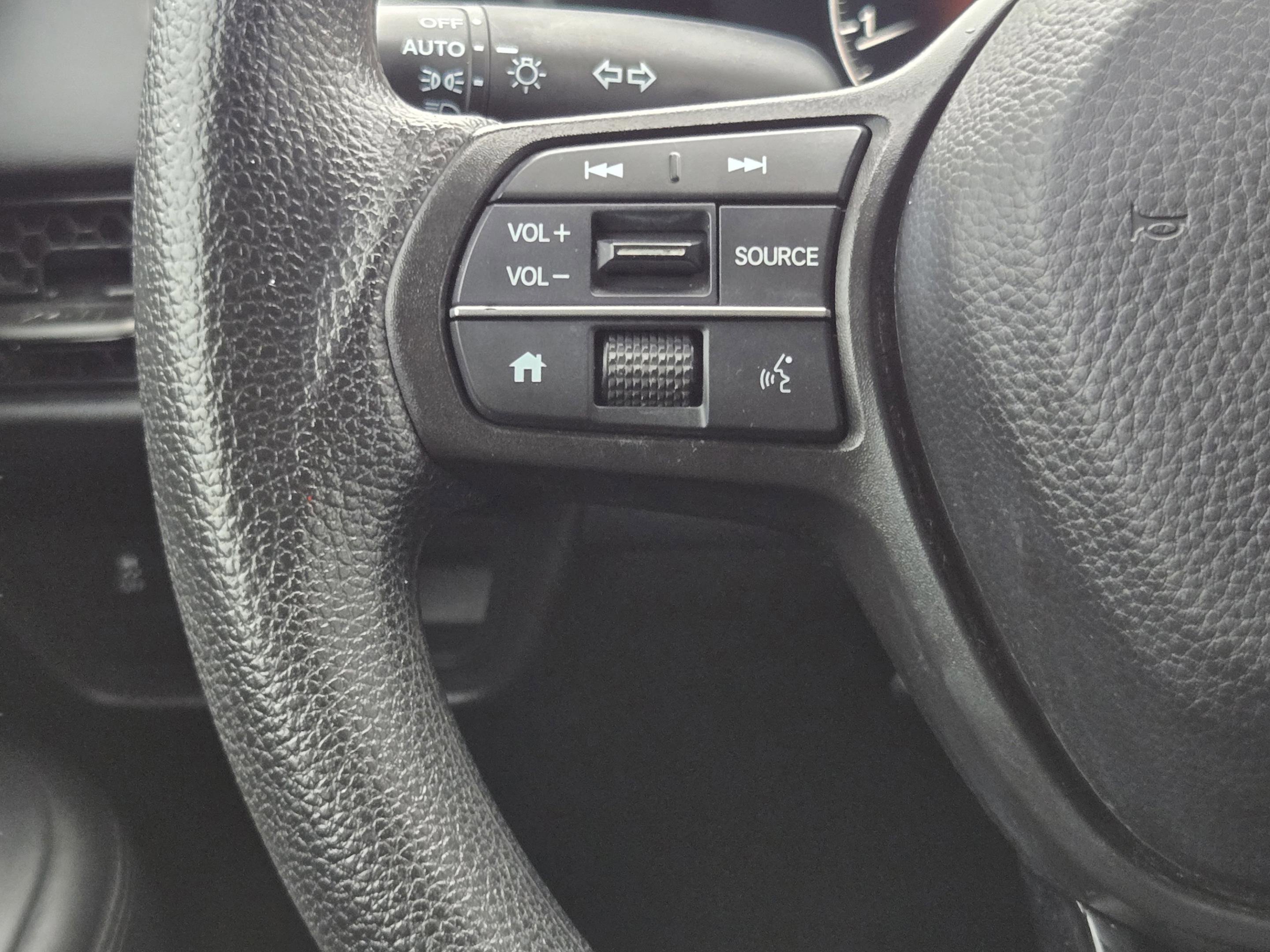 Certified 2025 Honda HR-V LX image 24