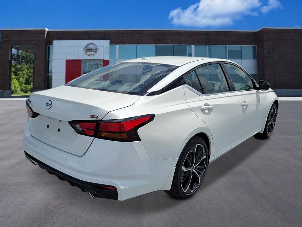 New 2026 Nissan Altima 2.5 SR FWD image 6