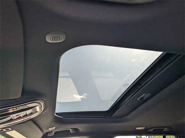 New 2025 Jeep Grand Cherokee Altitude image 20