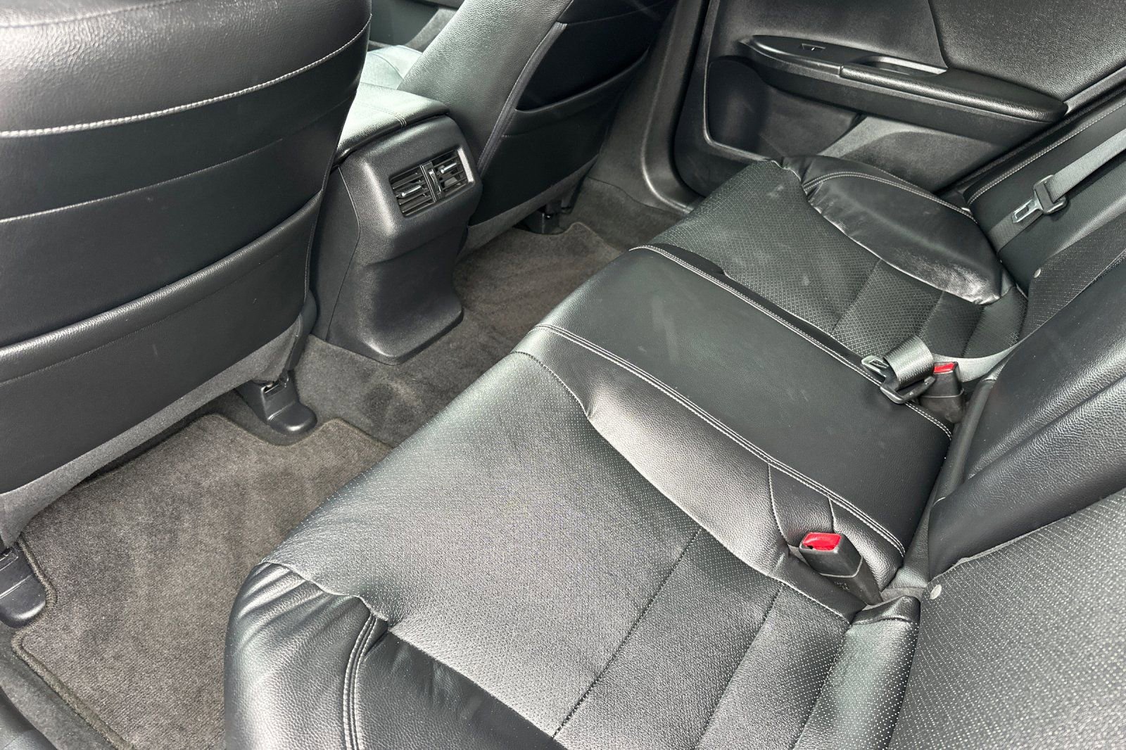 Used 2016 Honda Accord EX-L image 12