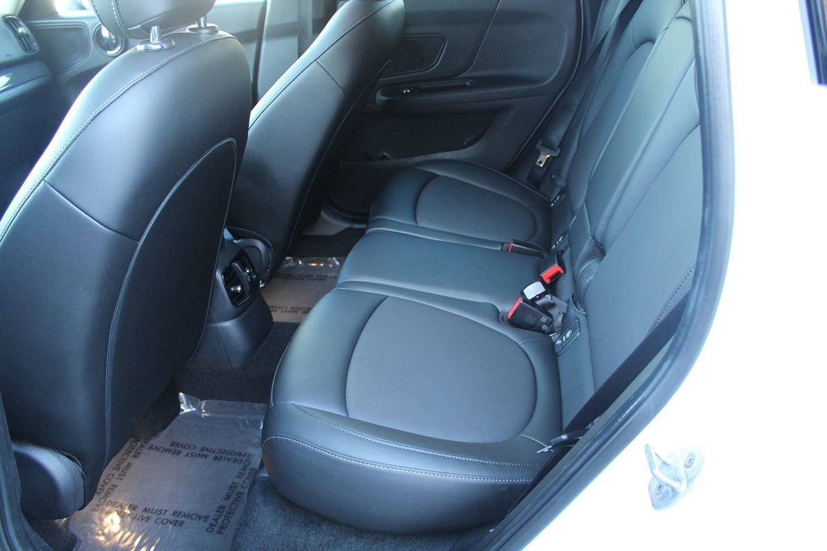 Used 2018 MINI Cooper Countryman FWD image 18