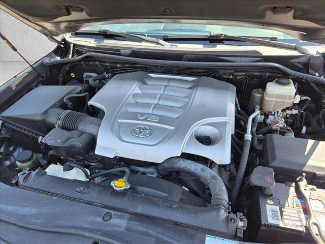 Used 2015 Toyota Land Cruiser AWD/4WD image 20
