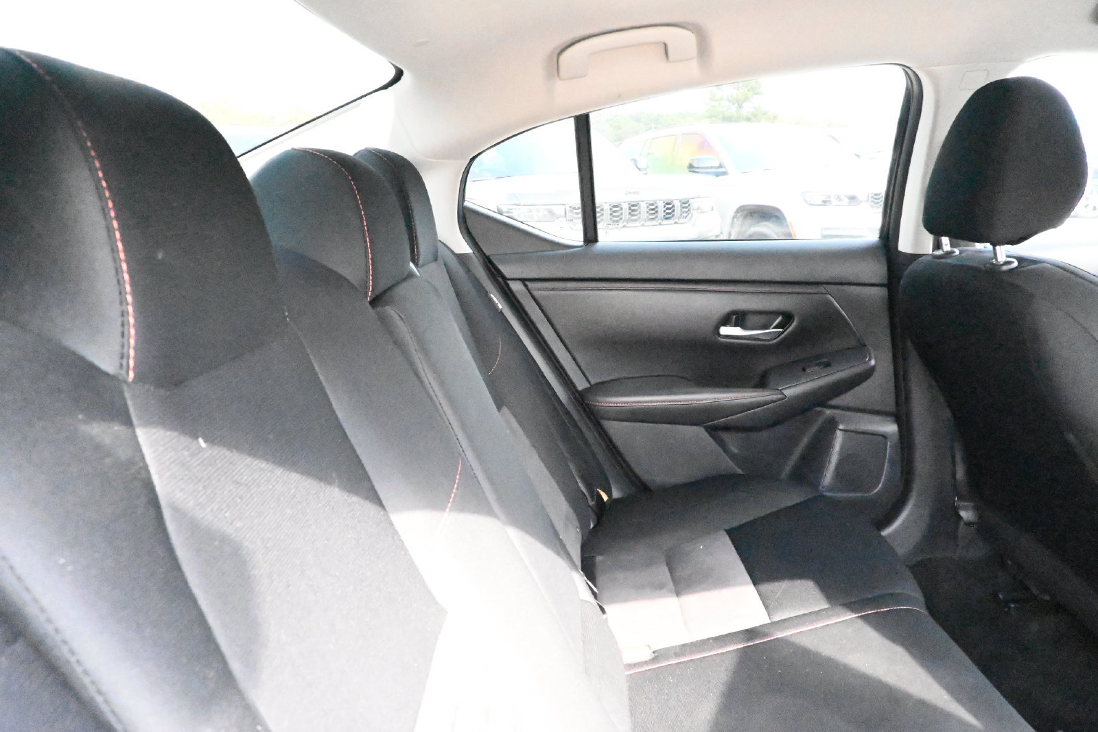 Used 2025 Nissan Sentra SR FWD image 25